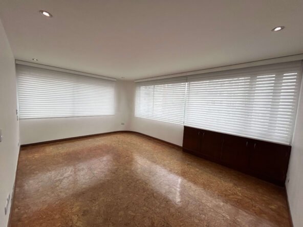 habitación apto Rosales 1